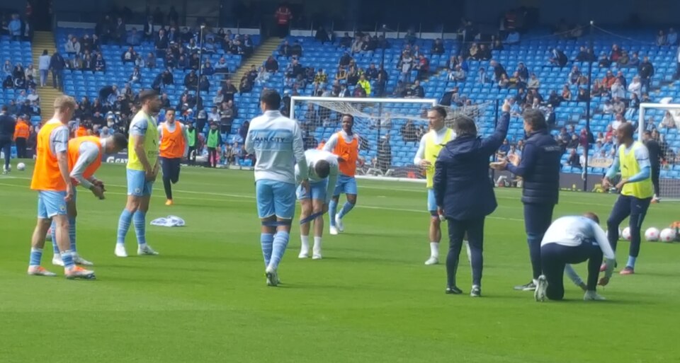 Man City Warm Up/Wikimedia/Ratchet8865