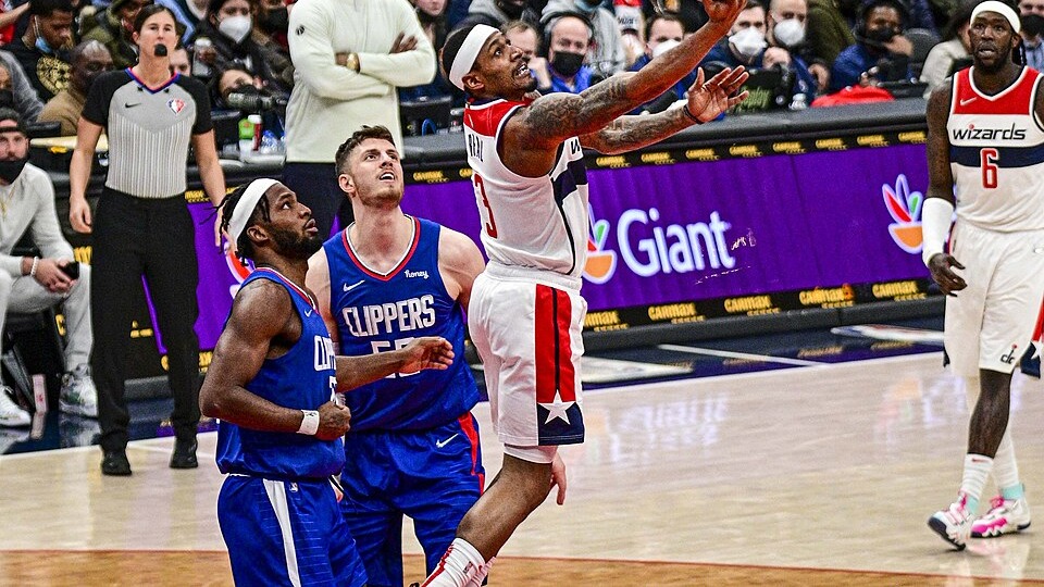 Isaiah Hartenstein playing for Wizards / Wikimedia Commons / All-Pro Reels