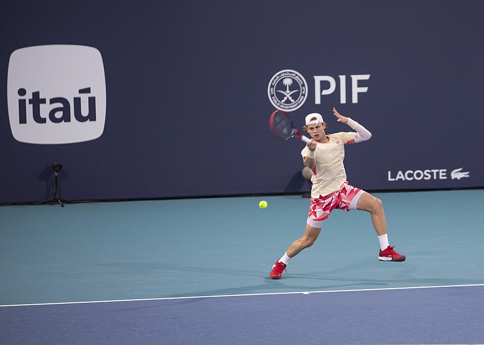 Zizou Bergs at Miami Open Tournament / Wikimedia Commons / Vbrunophotog