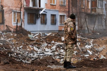 A Ukrainian serviceman/marykor_ua/Envato