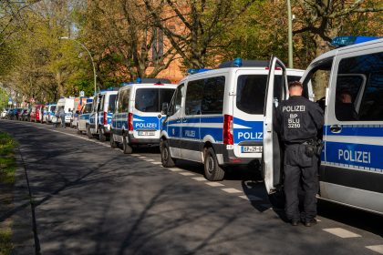 Berlin Kreuzberg Germany, April 30, 2023: Police preparations for 01 May. Riots are feared on Labor Day, so police forces from all over Germany are on the scene / Mo Photography Berlin / Shutterstock