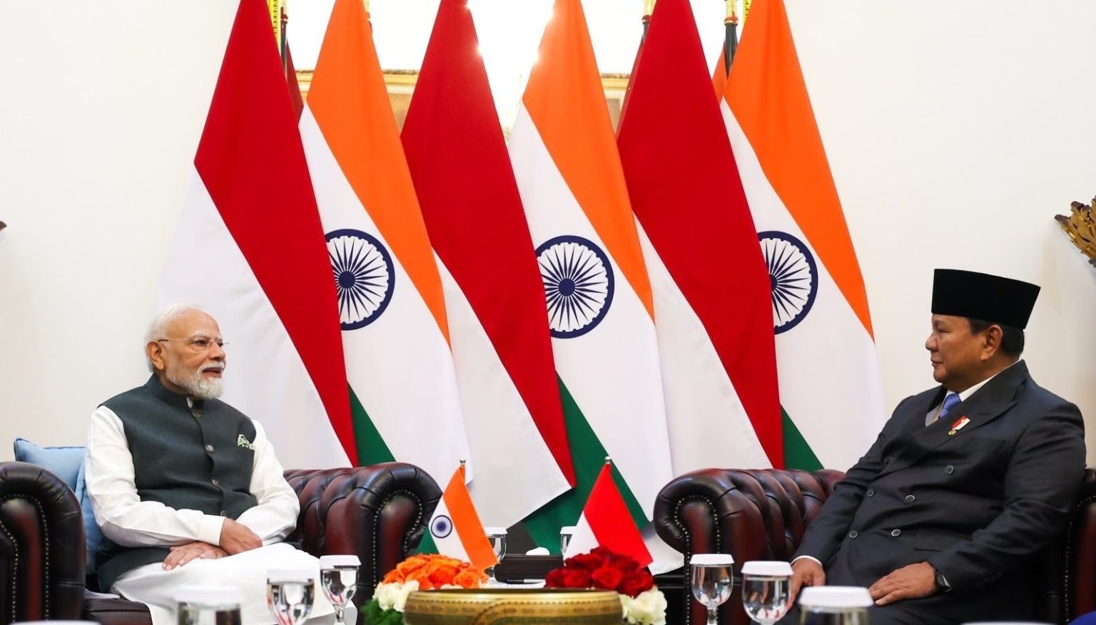 Indian Prime Minister Narendra Modi with Indonesian President Prabowo Subianto/Narendra Modi @narendramodi