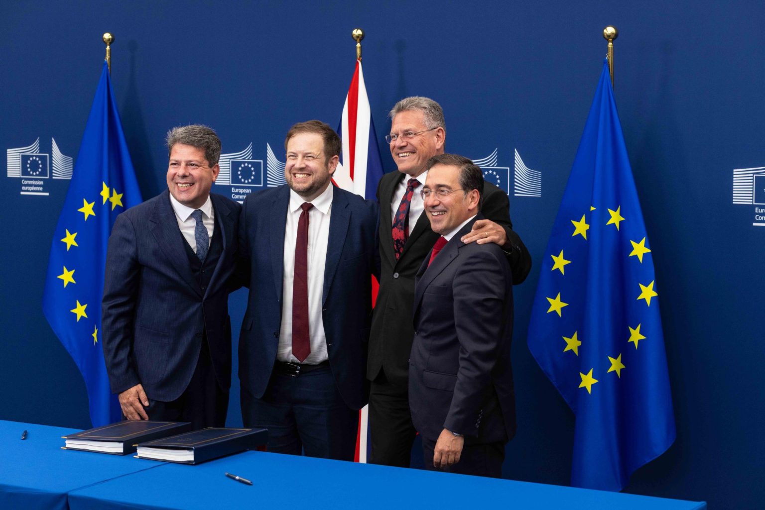Gibraltar's leader Fabián Picardo, the UK minister for Europe; the European trade commissioner; and minister José Manuel Albares / X @FabianPicardo