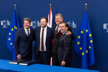 Gibraltar's leader Fabián Picardo, the UK minister for Europe; the European trade commissioner; and minister José Manuel Albares / X @FabianPicardo