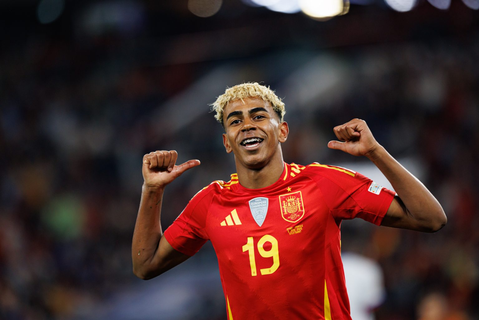Lamine Yamal playing for Spain