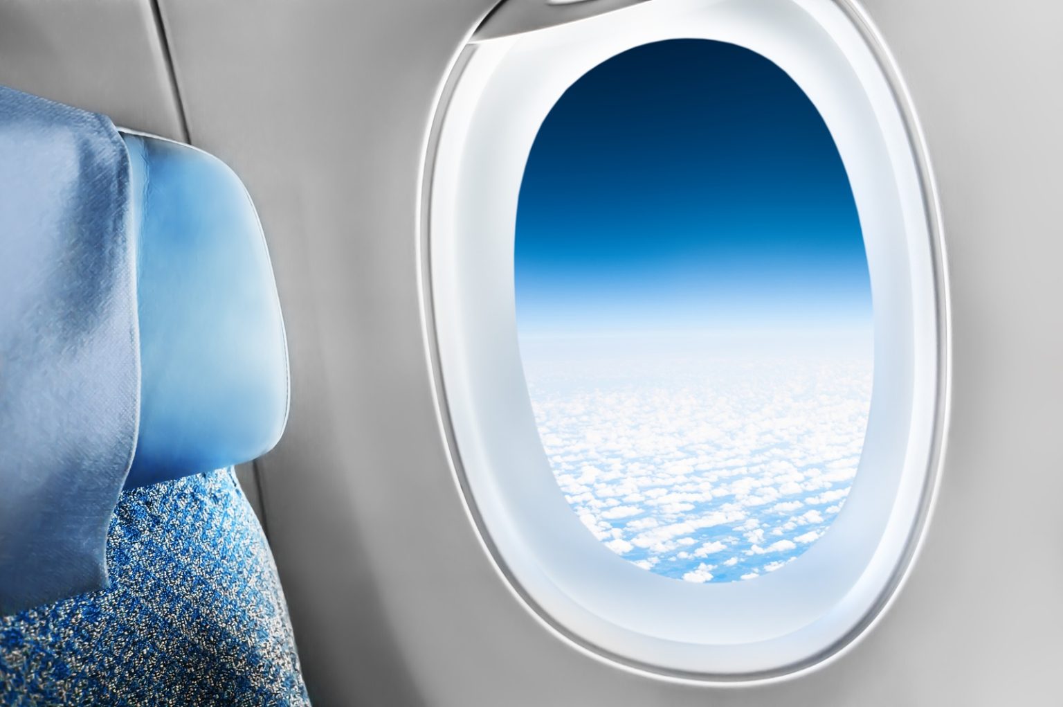 Airplane seat