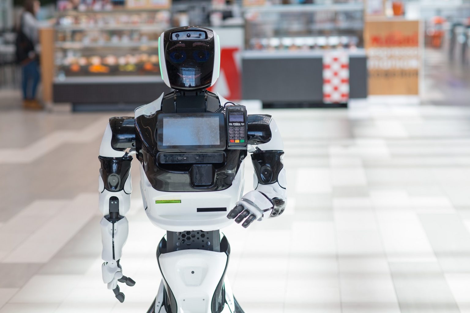 Robot informant in the store/atercorv/Envato