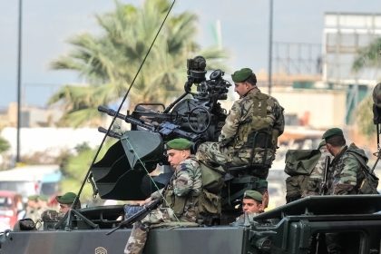 Lebanese army soldiers